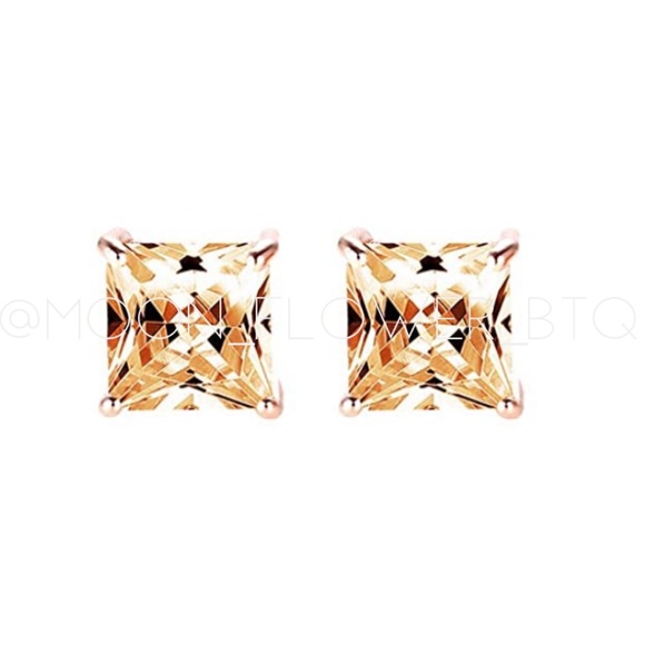 MoonFlowerBtq Jewelry - 18k Rose Gold Square Stud Earrings